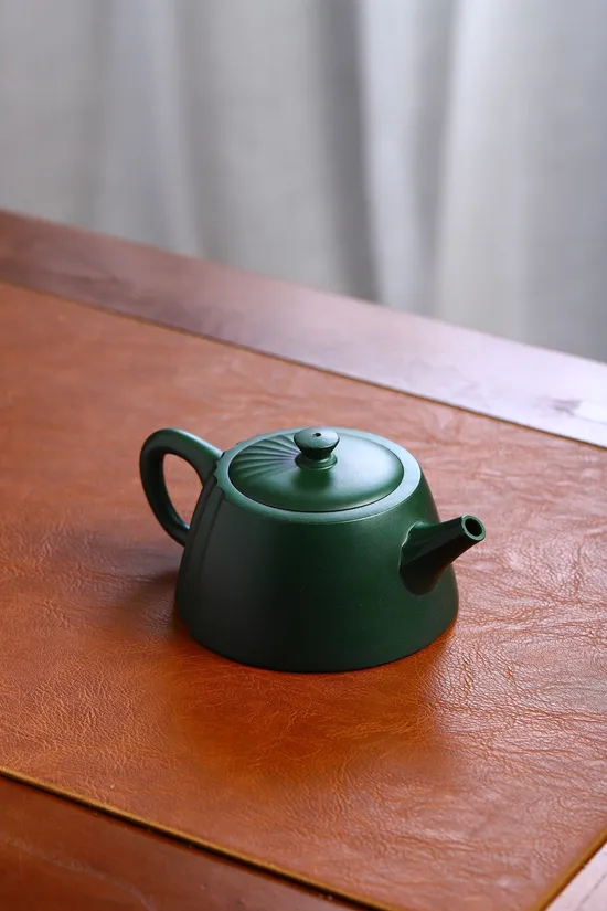 Premium Yixing Zisha Teapot | 260cc Rare Green Clay Handcrafted 2