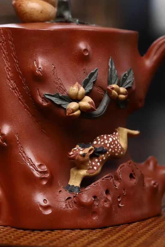 Handcrafted Yixing Zisha Teapot | Artisan Collectible | Fan Xijun 5