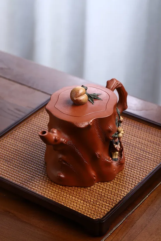 Handcrafted Yixing Zisha Teapot | Artisan Collectible | Fan Xijun 6