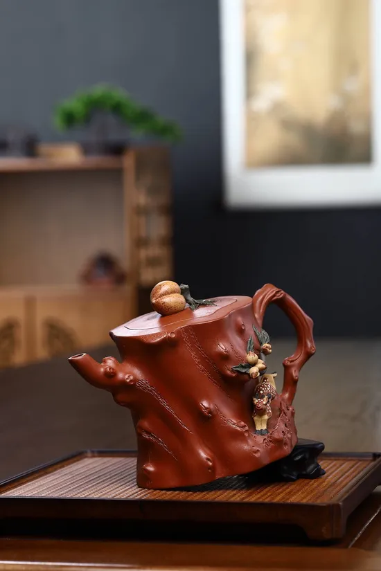 Handcrafted Yixing Zisha Teapot | Artisan Collectible | Fan Xijun 7