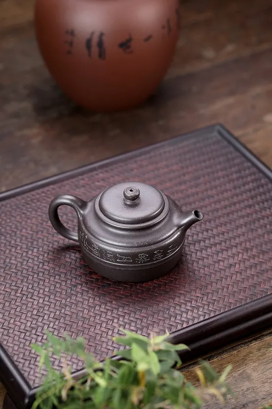 Premium Yixing Clay Teapot | Handcrafted Zisha Artisan Teapots 9