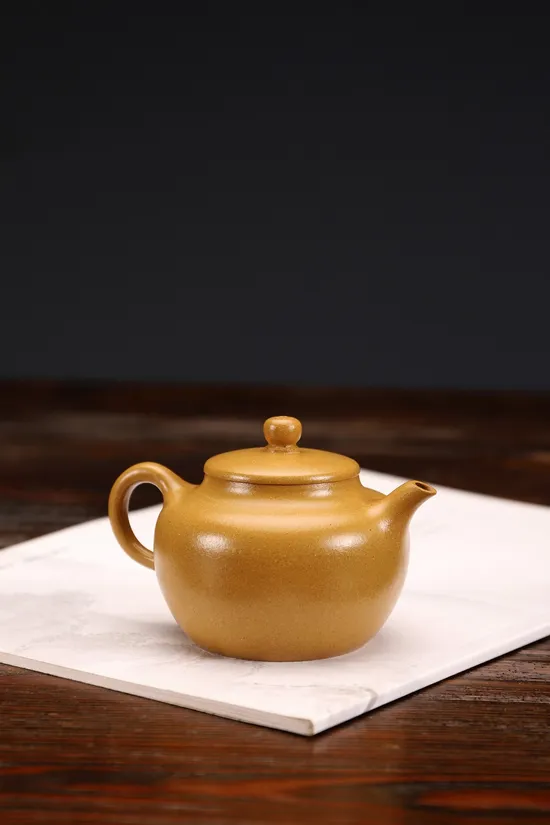 Yixing Clay Teapot Autumn Water – Golden Duan Clay, Artisan Crafted 7