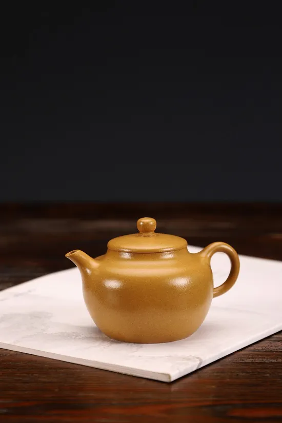 Yixing Clay Teapot Autumn Water – Golden Duan Clay, Artisan Crafted 9
