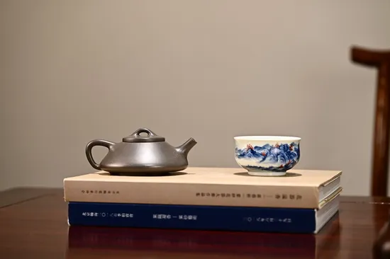 Yixing Zisha Teapot | Handcrafted Qingduan Clay Stoneware Artisan 4