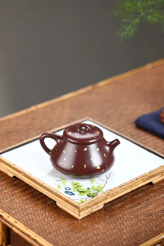Premium Yixing Zisha Clay Teapot | Artisan Crafted, Authentic Design 8
