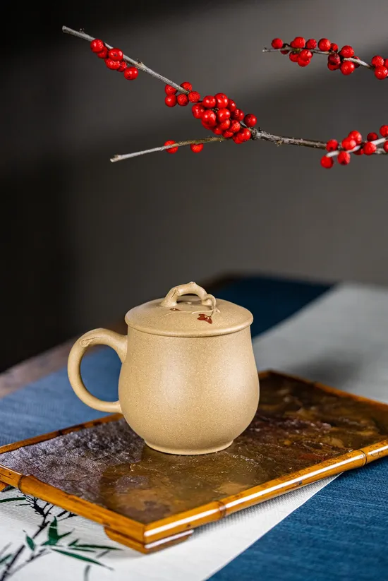 Yulan Blossom Zisha Teacup – Premium Handcrafted Chinese Clay Art 4