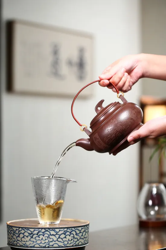 Premium Yixing Zisha Teapot | Artisan-Crafted Tea Set 3