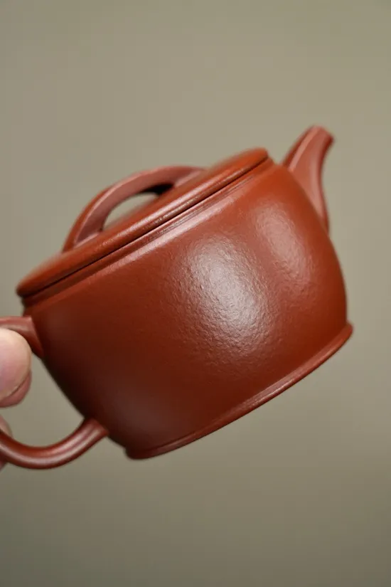 Premium Yixing Clay Teapot | Handcrafted Zisha Artisan Teapots 2