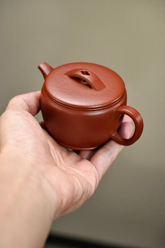 Premium Yixing Clay Teapot | Handcrafted Zisha Artisan Teapots 7