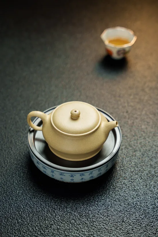 Yixing Zisha Teapot | Premium Handcrafted Clay Pot | Artisan Teaware 3