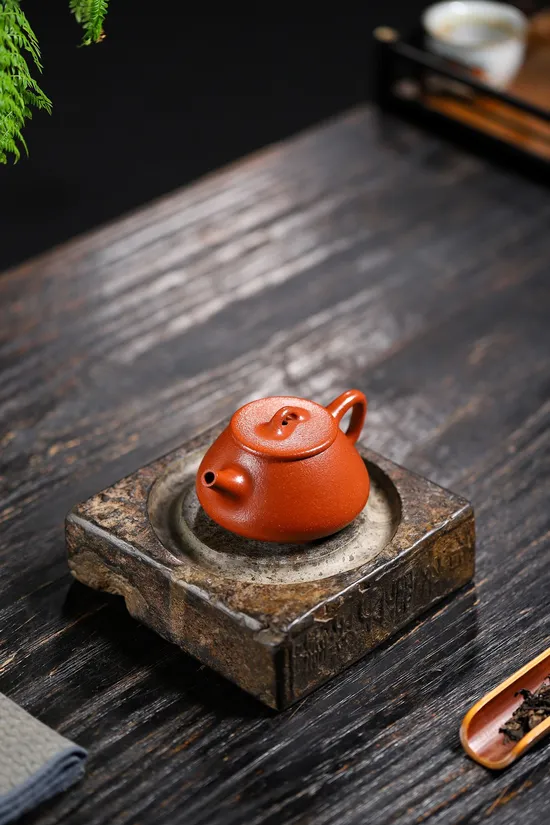 Handmade Yixing Teapot - Natural-Breathing Purple Clay Craftsmanship 8