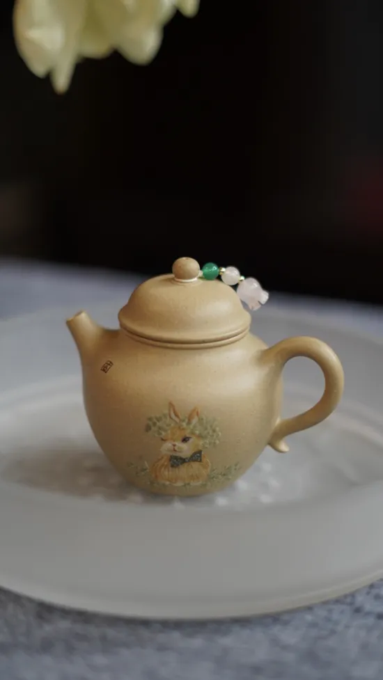 Best Yixing Teapot | Artisan Clay Craft & Brewing Essentials 1