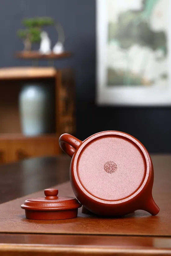 Premium Handcrafted Yixing Zisha Teapot | Artisan Ceramic Teaware 1