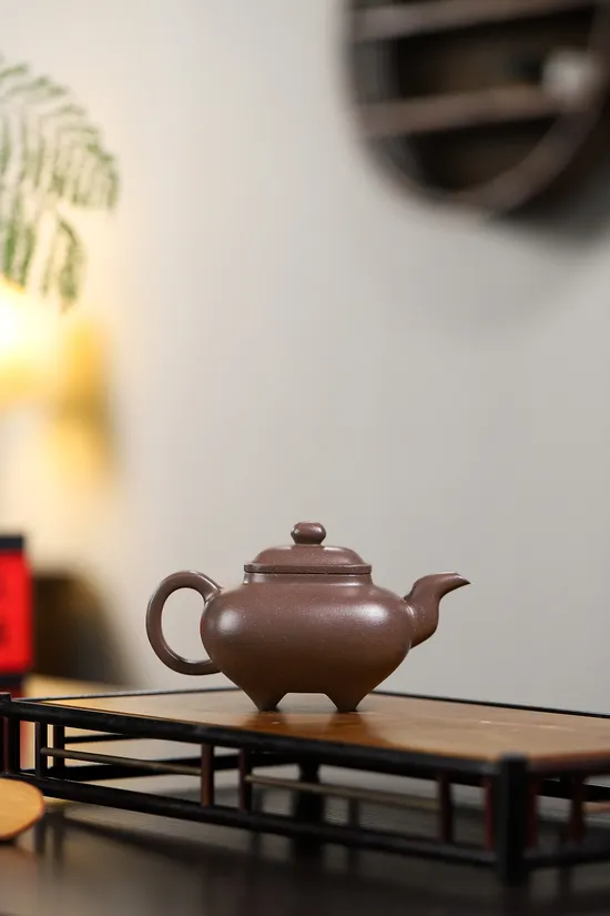 Handcrafted Zisha Teapot - Artisan Yixing Clay Teapot for Tea Lovers 5
