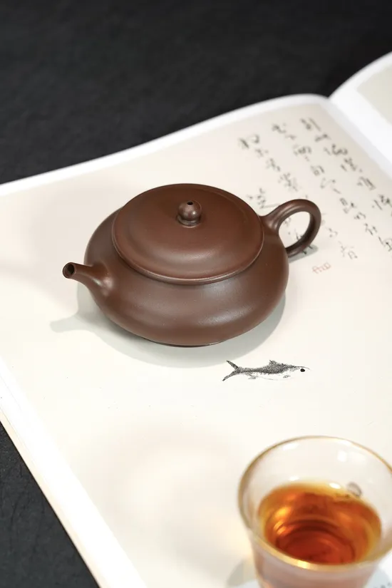 Yixing Zisha Teapot | Handcrafted Purple Clay Teapot 6
