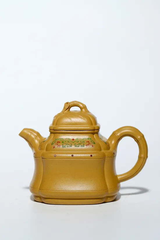 Yixing Zisha Teapot - Master Wu Xiaomei's Artistry | 60cc Clay Pot 1