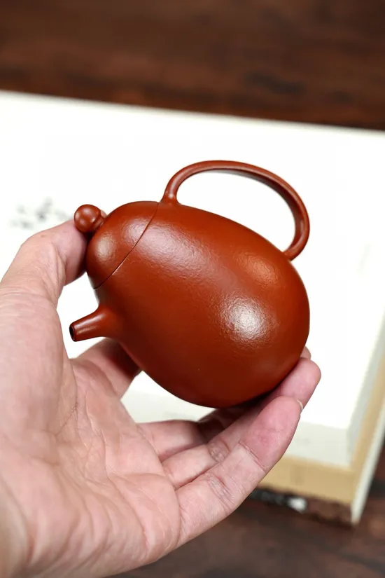 Premium Yixing Clay Teapot | Handcrafted Dragon Egg Design 5
