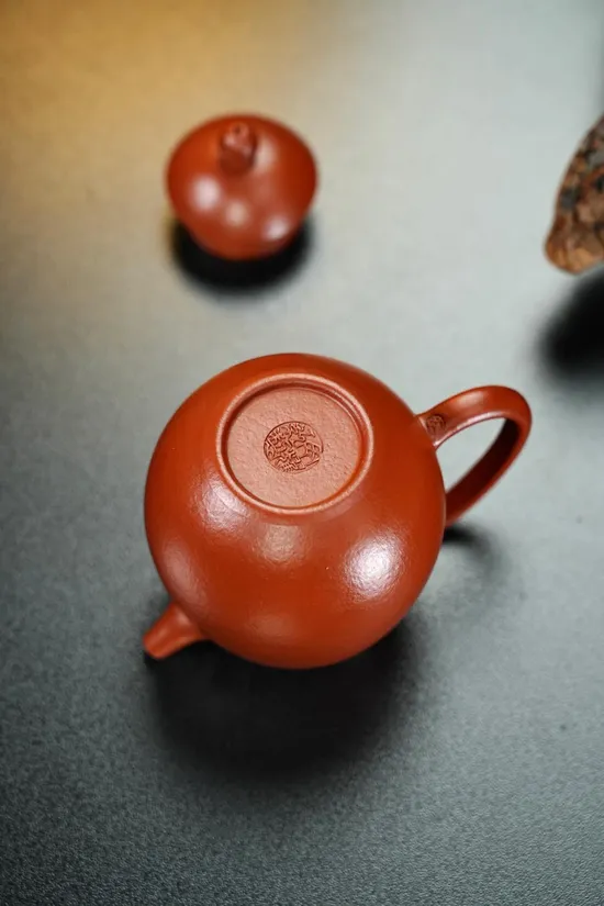 Premium Yixing Clay Teapot | Handcrafted Dragon Egg Design 7