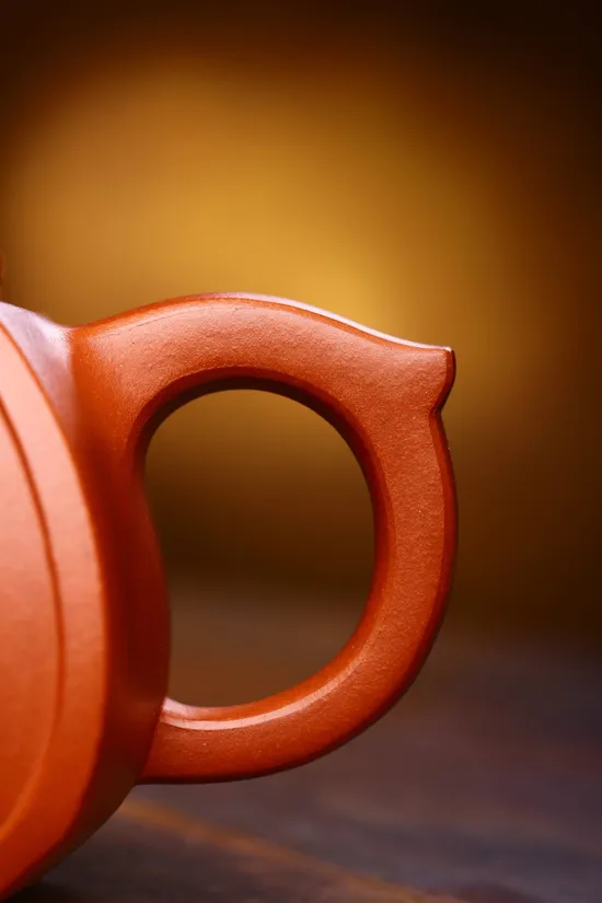 Premium Yixing Zisha Teapot | Handcrafted Artisan Clay Pot Collection 5