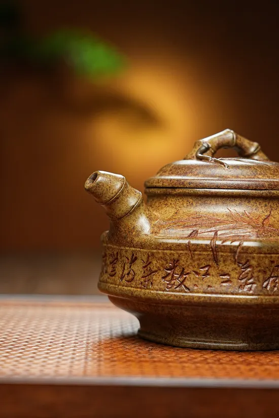 Rare Tiger Skin Clay Yixing Teapot: Handcrafted Artisan Collectible 8