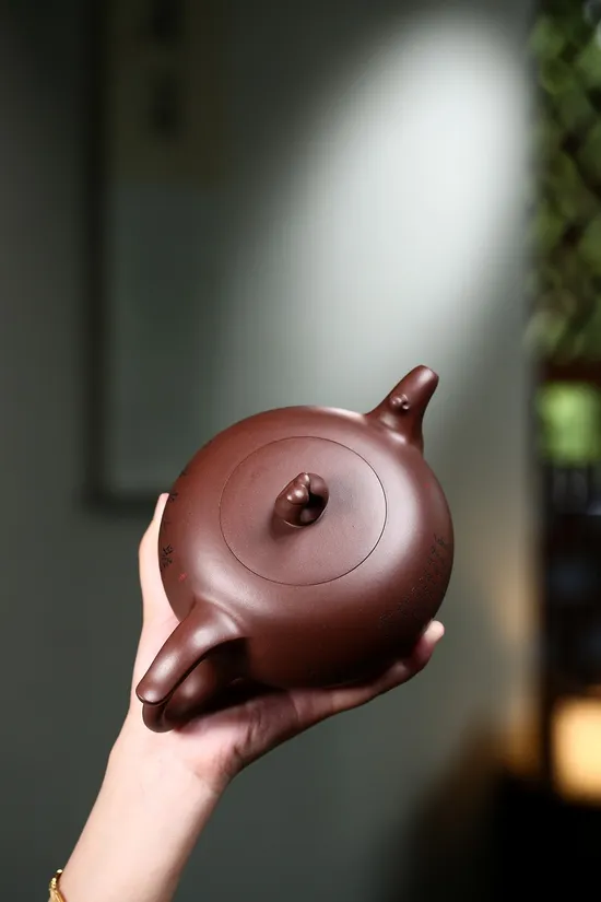Yixing Zisha Teapot - Master Gao Jianzhong's Phoenix Design Clay Pot 6