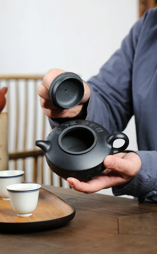 Yixing Clay Teapot | Handcrafted Zisha Artisan Teapot Collection 2
