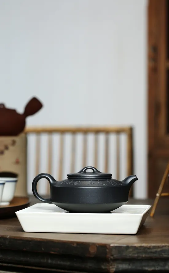 Yixing Clay Teapot | Handcrafted Zisha Artisan Teapot Collection 3