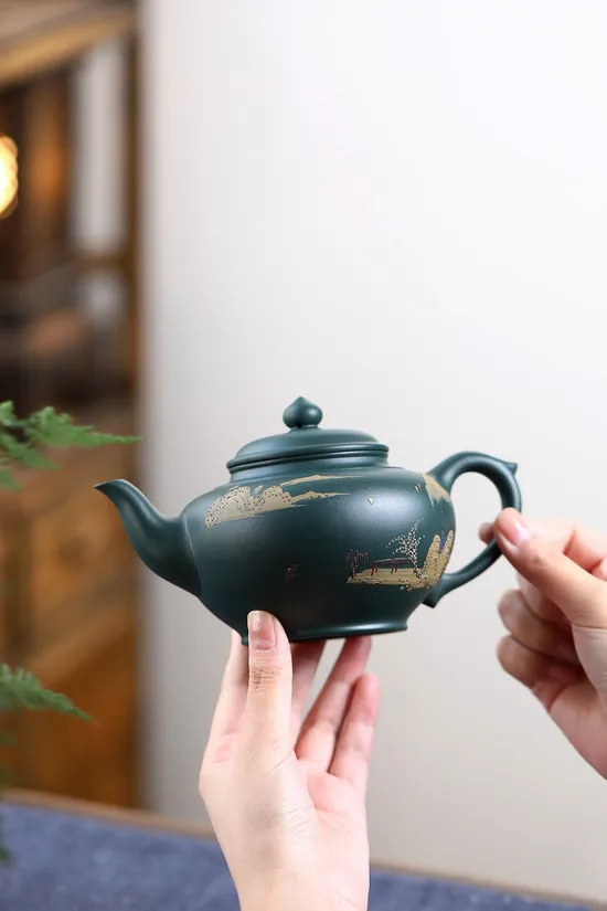 Premium Yixing Clay Teapots | Artisan Crafted, Timeless Designs 3