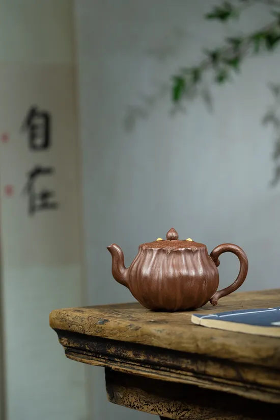 Premium Yixing Zisha Teapot – Handcrafted Artisan Teapots 5