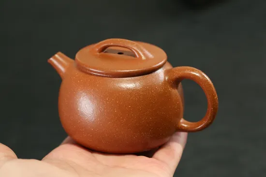 Premium Yixing Zisha Clay Teapot | Handcrafted Artisan Teapots 4