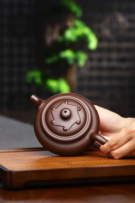 Premium Yixing Zisha Teapot – Rare Stone Red Clay Handcrafted 4