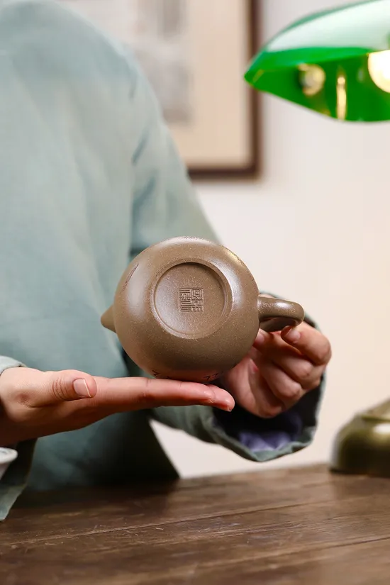 Yixing Teapot | Master Artisans Collaboration | Collectible Dragon's Egg 5