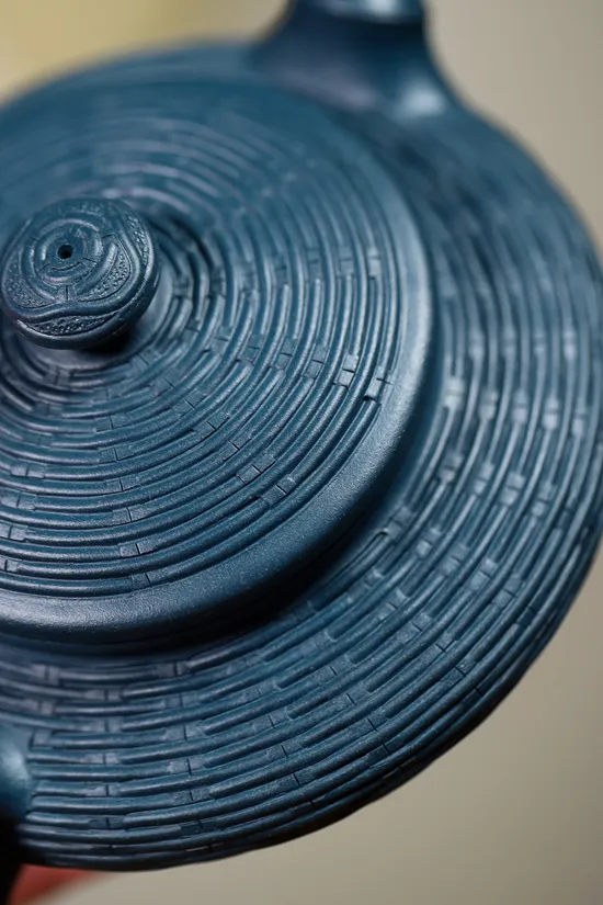 Yixing Zisha Clay Teapot | Yang Junbao Handcrafted Bamboo-Woven Collector's Choice 7