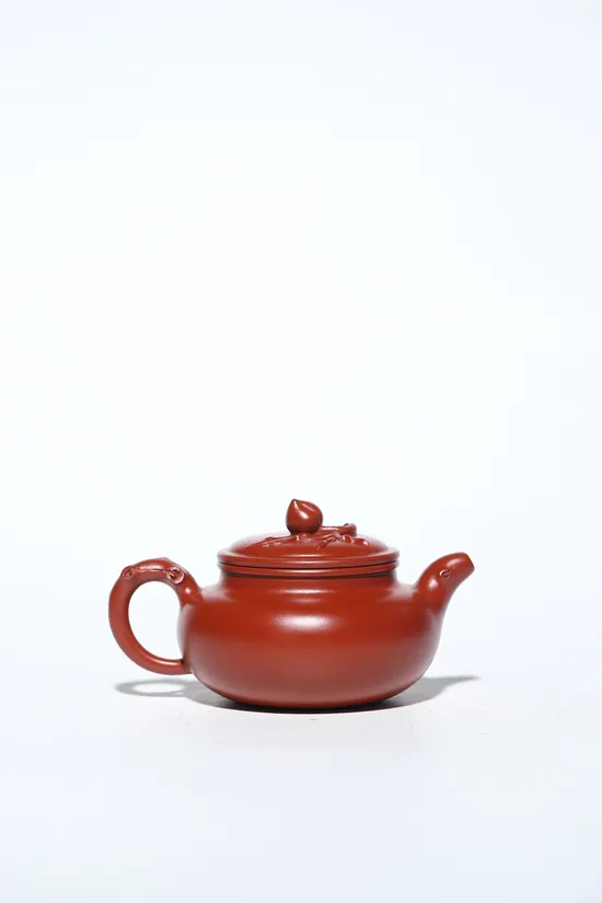 Yixing Zisha Clay Teapot Set - Handcrafted Antique Peach Design 3