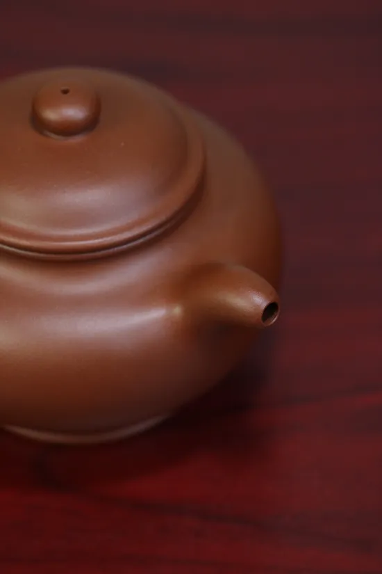 Zisha Teapots: all-handmade | Hongpilong clay 5