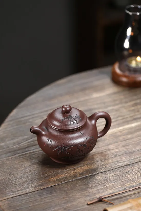 Yixing Zisha Teapot | Master Crafted Clay Artistry & Design 2