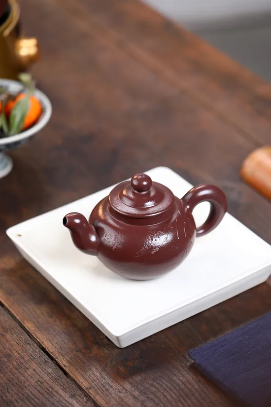 Yixing Zisha Teapot | Master Zhang Guowei Handcrafted Artisan Pottery 7