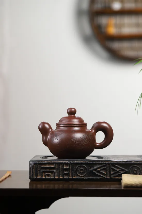 Yixing Zisha Teapot | Artisan Crafted Clay Teaware Collection 3