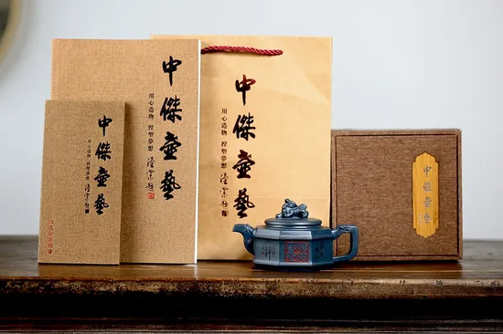 Yixing Zisha Teapot, Hexagonal Auspicious Beast, Handcrafted Collectible 3