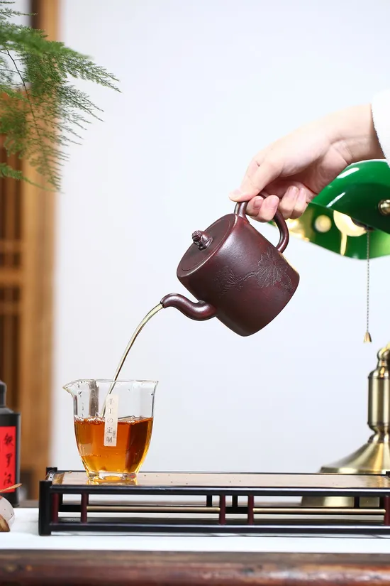 Zisha Teapots: Jiang Yaping | 400cc | raw iron-red clay 6