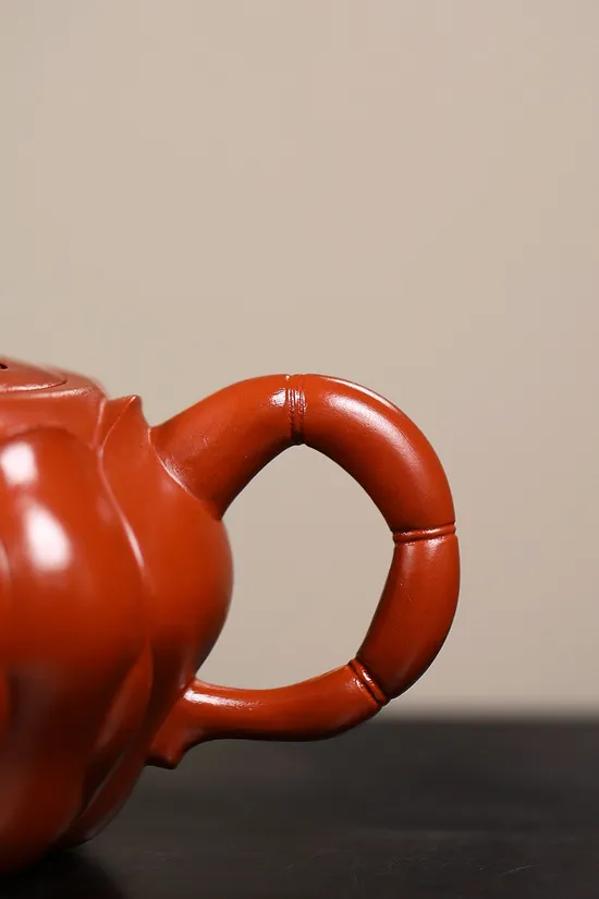 Premium Yixing Clay Teapot | Handcrafted Collector's Choice 4