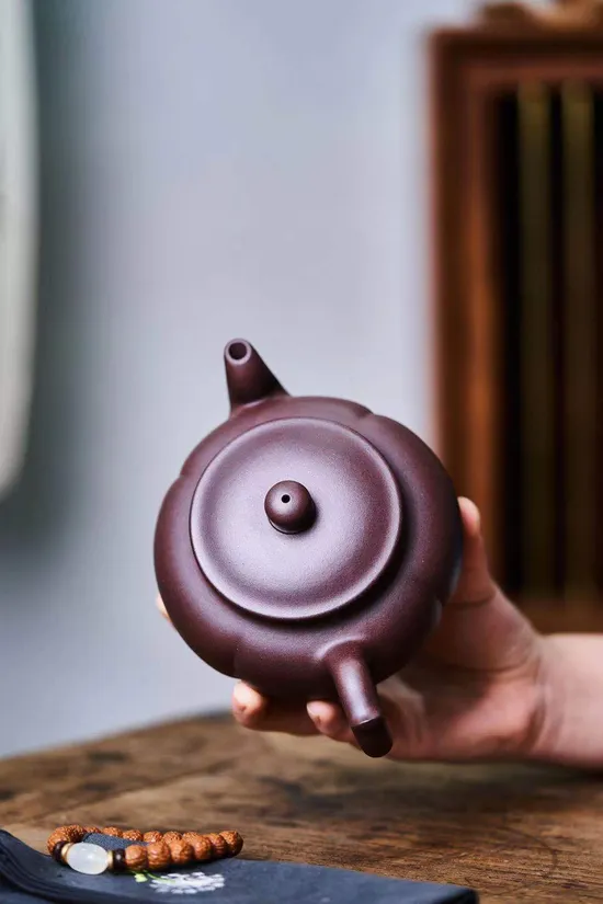 Yixing Zisha Teapot | Artisan Lotus Design Clay Pot 2