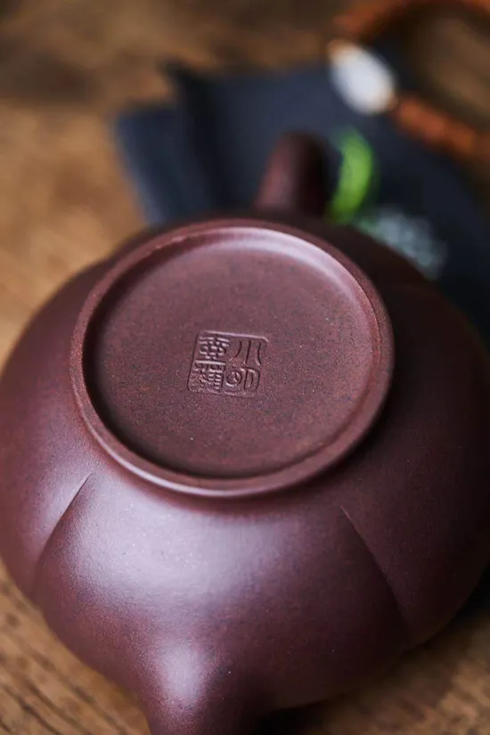 Yixing Zisha Teapot | Artisan Lotus Design Clay Pot 4