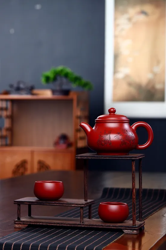 Yixing Zisha Teapot | Handcrafted Collectible Ceramic Teapot 3