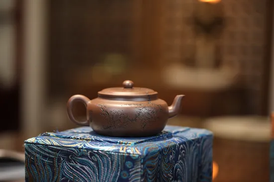 Yixing Zisha Teapot | Handcrafted Purple Clay Artisan Pottery 7
