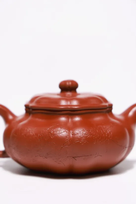 Premium Yixing Zisha Teapot | Handcrafted Clay Artisan Pottery 7