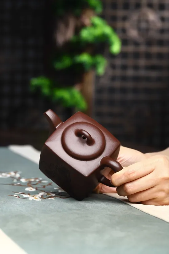 Premium Yixing Zisha Clay Teapot - Square Tranquility Handcrafted Artistry 3