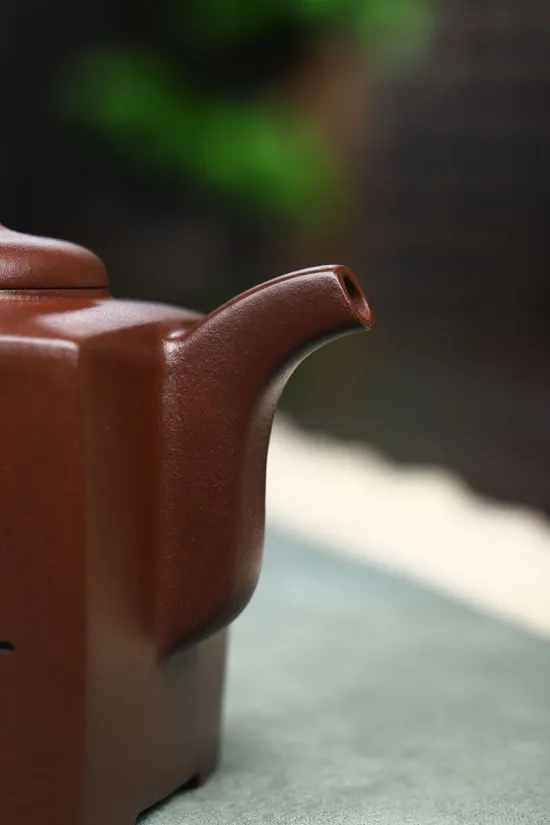 Premium Yixing Zisha Clay Teapot - Square Tranquility Handcrafted Artistry 4