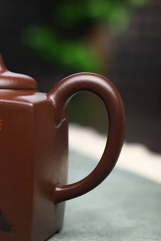 Premium Yixing Zisha Clay Teapot - Square Tranquility Handcrafted Artistry 6