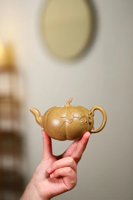 Zisha Teapots: Pumpkin-shaped | Yang Junbao | 2400 CNY 4